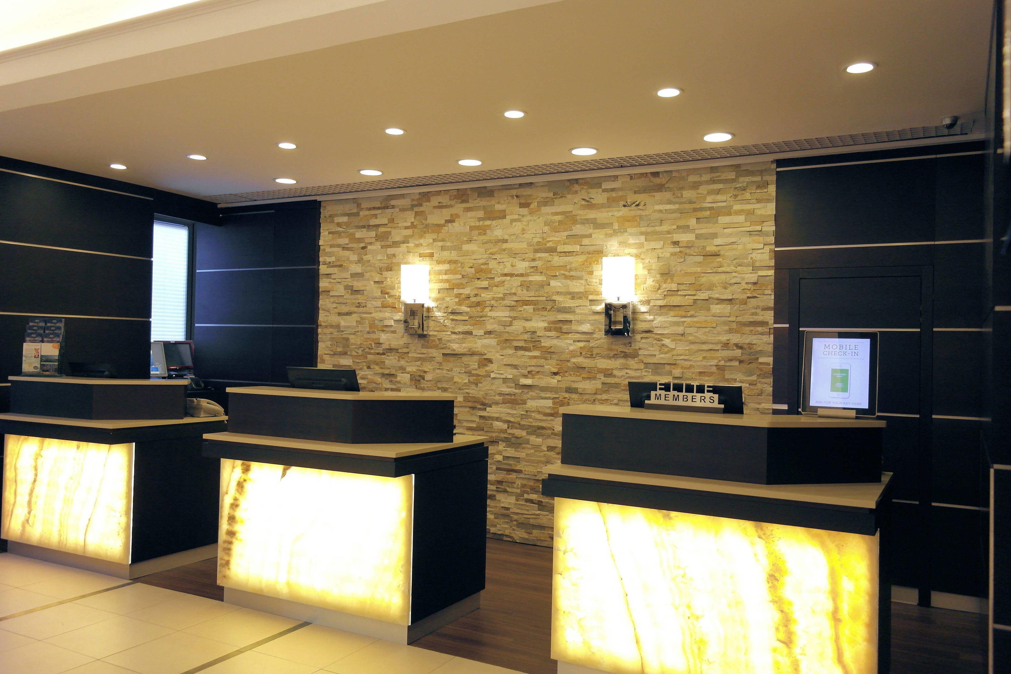 Courtyard By Marriott Seestern Hotel Düsseldorf