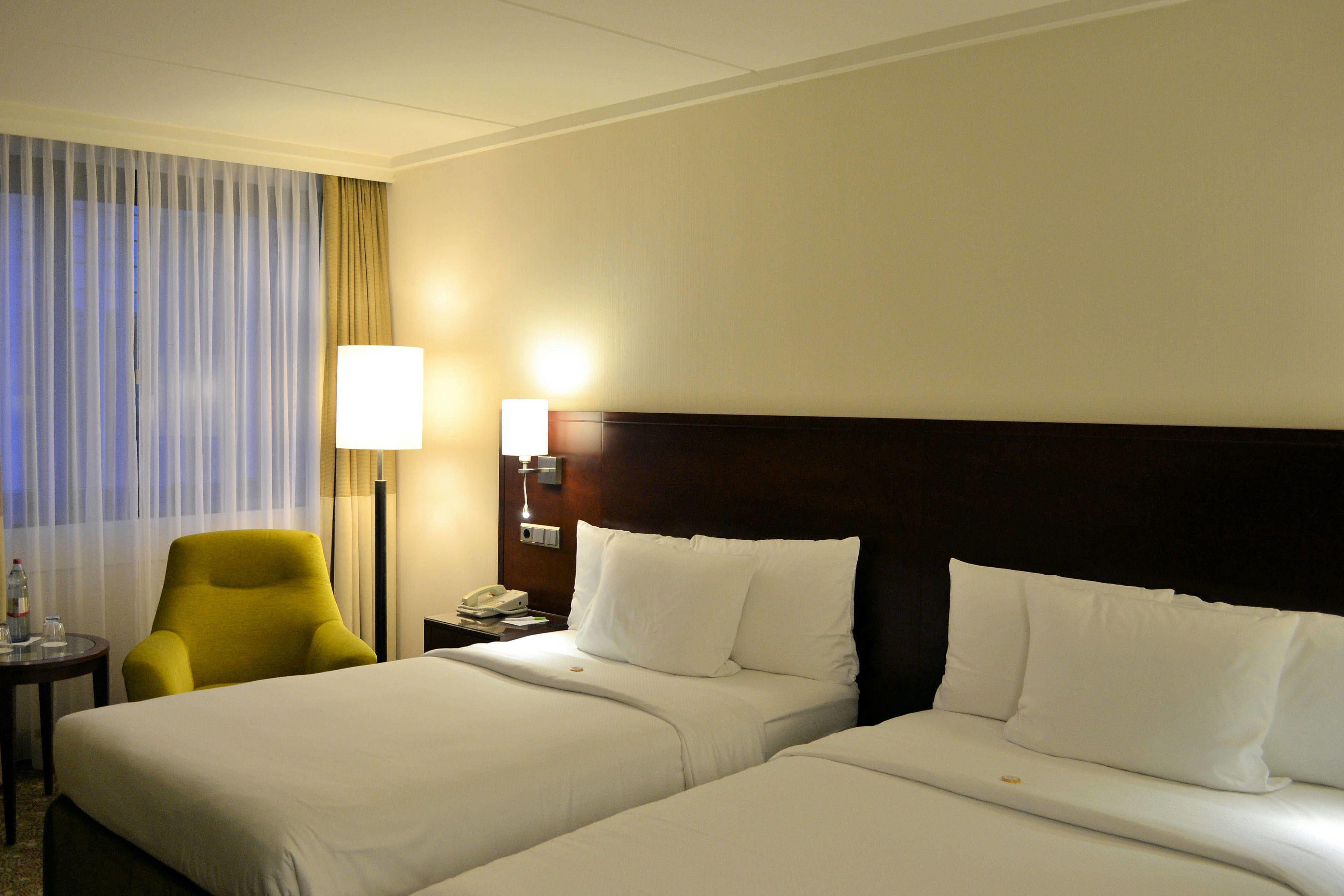 Hotel Courtyard By Marriott Seestern