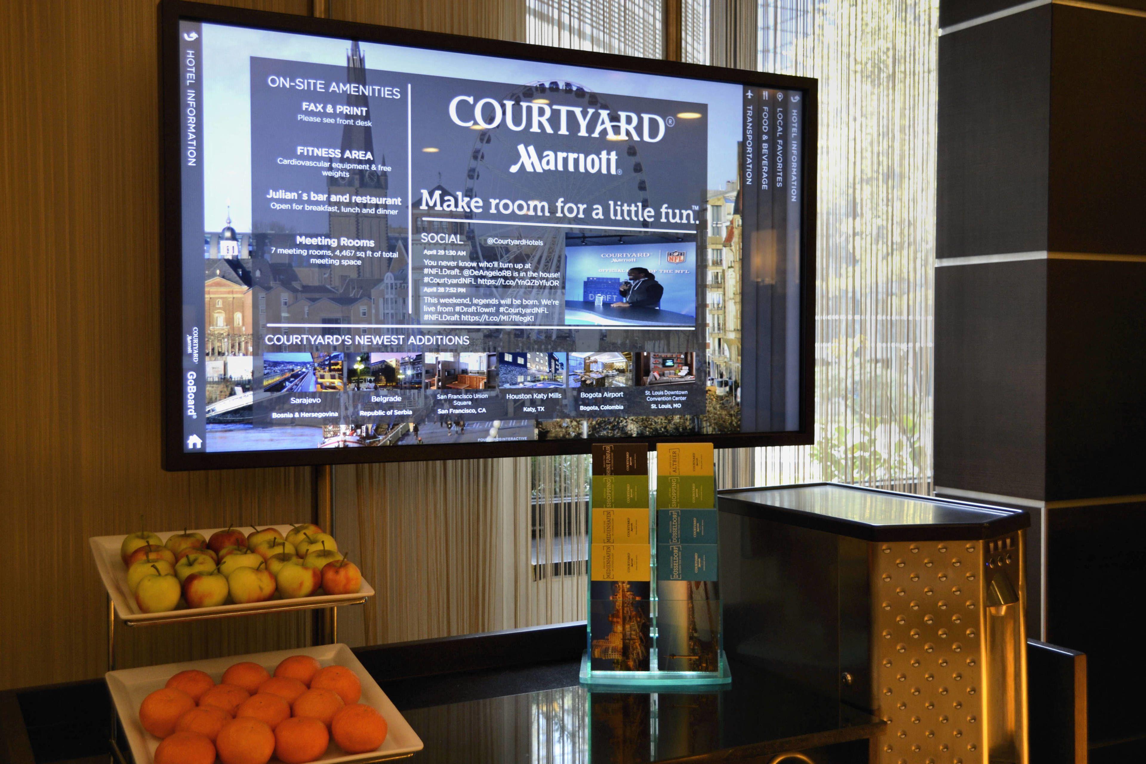Hotel Courtyard By Marriott Seestern