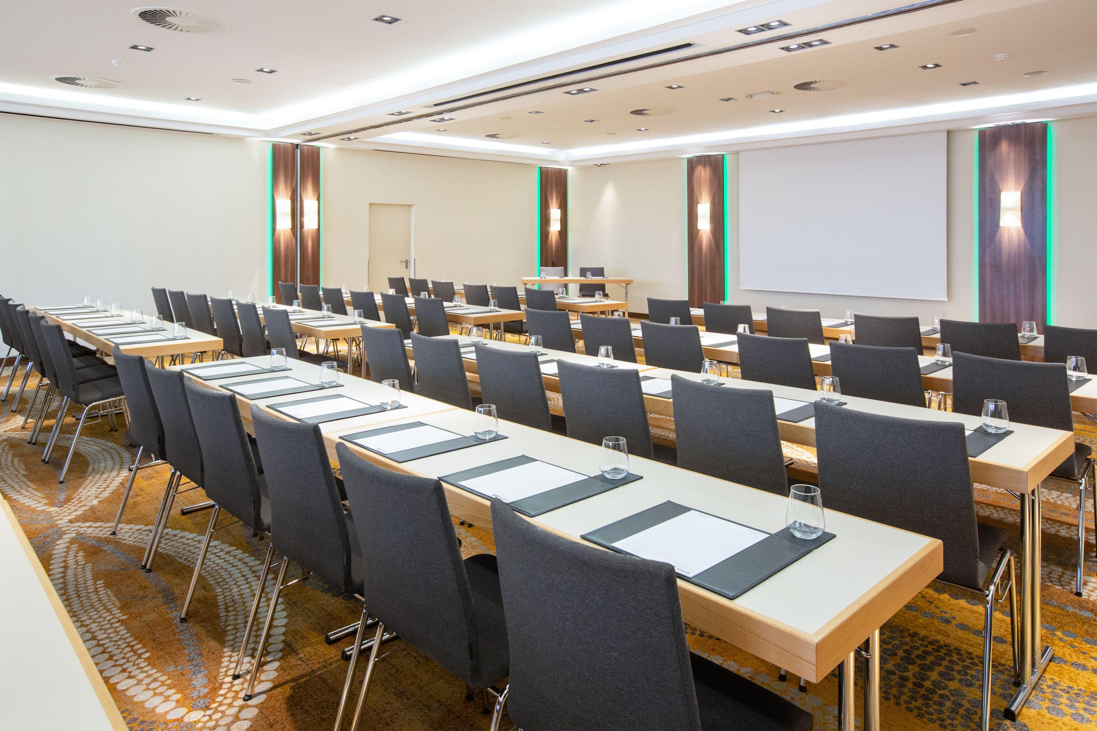 Courtyard By Marriott Seestern