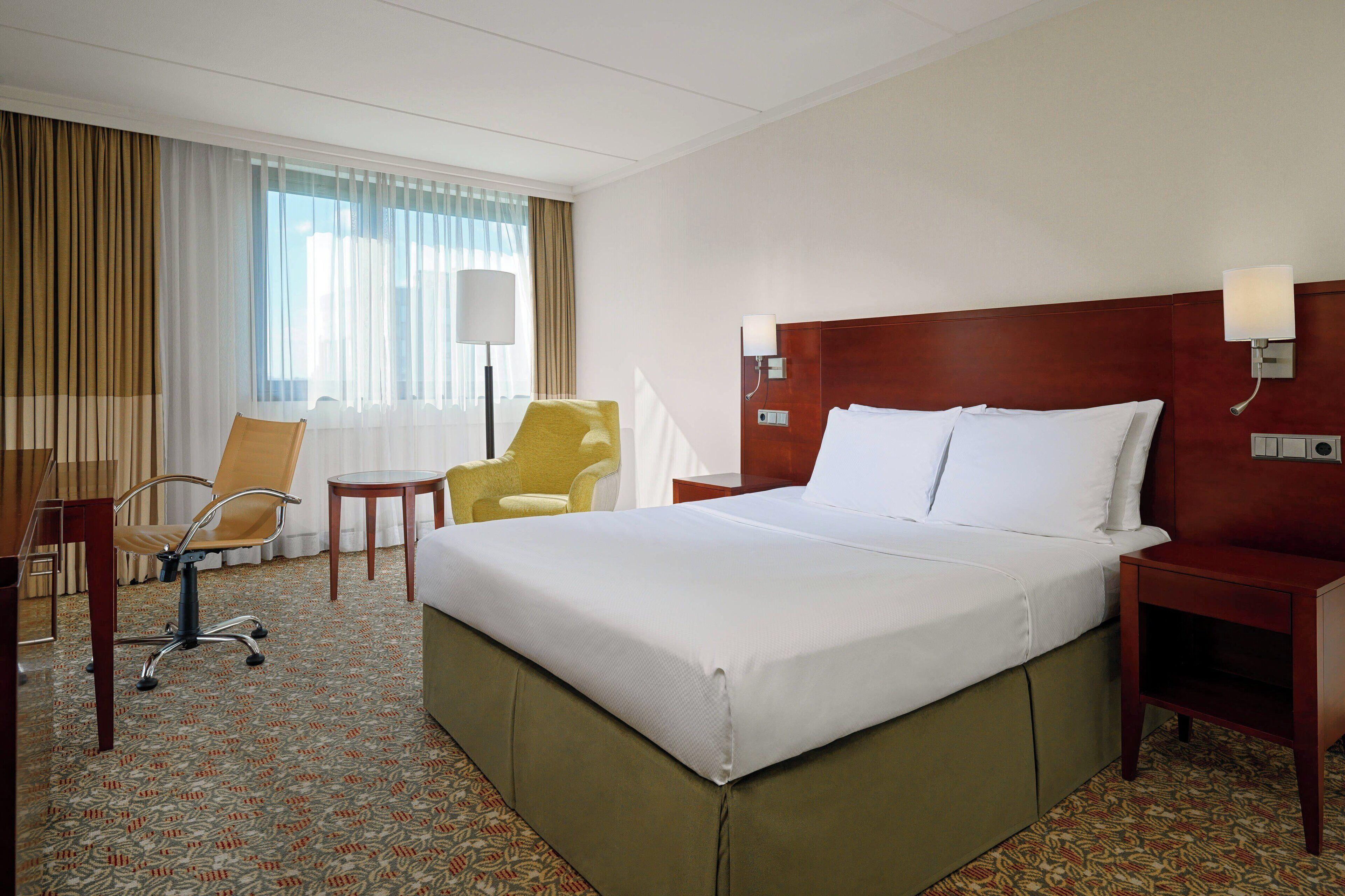 Courtyard By Marriott Seestern Hotel