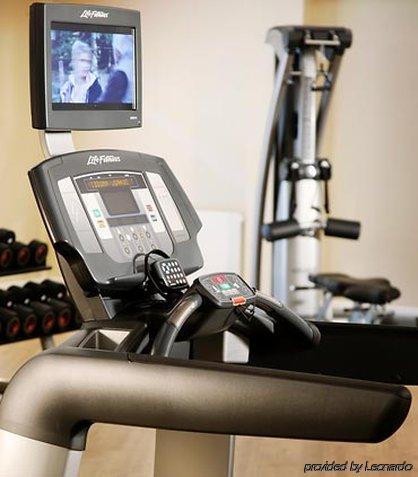 Courtyard By Marriott Seestern Hotel Düsseldorf