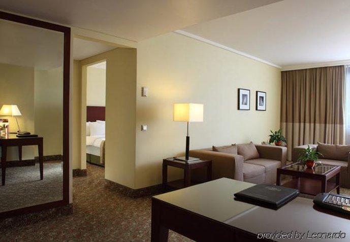 Courtyard By Marriott Seestern Hotel Düsseldorf